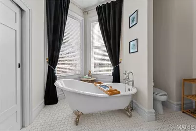 2335 Whittemore Place, Saint Louis, MO 63104 - Photo 25