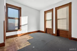 1827 S Compton Ave, Saint Louis, MO 63104 - Photo 33