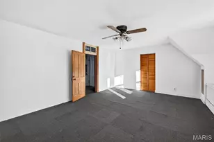 1827 S Compton Ave, Saint Louis, MO 63104 - Photo 37