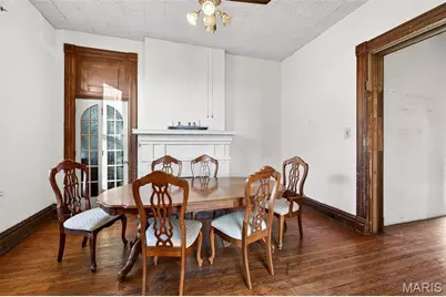 1827 S Compton Avenue, Saint Louis, MO 63104 - Photo 11