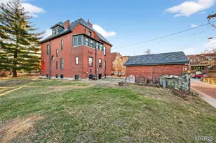 1827 S Compton Ave, Saint Louis, MO 63104 - Photo 49