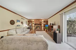 1529 Woodroyal E Dr, Chesterfield, MO 63017 - Photo 5