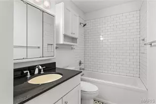 9192 Wrenwood Ln, Brentwood, MO 63144 - Photo 21