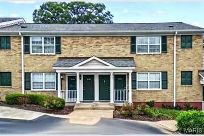 9192 Wrenwood Lane, Brentwood, MO 63144 - Photo 1