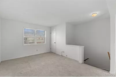 9192 Wrenwood Lane, Brentwood, MO 63144 - Photo 5