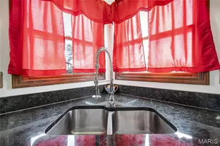 3957 Secretariat Dr, Florissant, MO 63034 - Photo 21