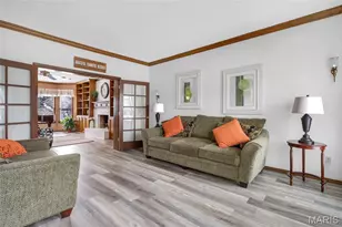 3957 Secretariat Dr, Florissant, MO 63034 - Photo 9