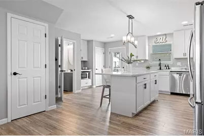 2104 Robert Ruggeri Place, Saint Louis, MO 63110 - Photo 7