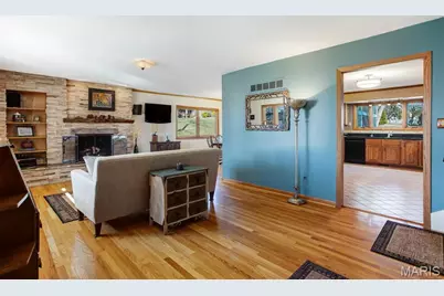 1321 Marbendale Court, Kirkwood, MO 63122 - Photo 9