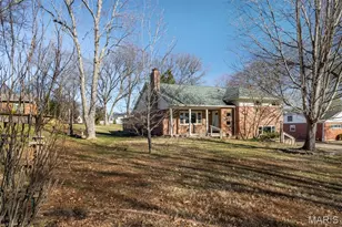 1321 Marbendale Ct, Kirkwood, MO 63122 - Photo 1