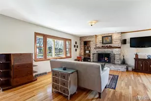 1321 Marbendale Ct, Kirkwood, MO 63122 - Photo 11