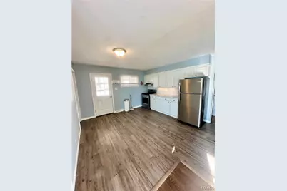 408 Hall Avenue, Union, MO 63084 - Photo 9