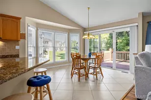 1126 Villa Flora Dr, O'Fallon, MO 63366 - Photo 5