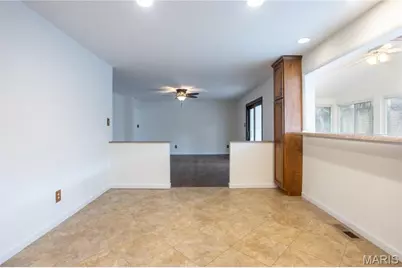 11042 Wylestone Court, Sappington, MO 63126 - Photo 11