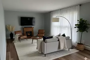 846 Dumont Pl, Saint Louis, MO 63125 - Photo 3