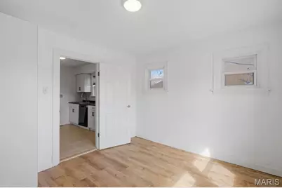 10239 Driver Avenue, Overland, MO 63114 - Photo 19