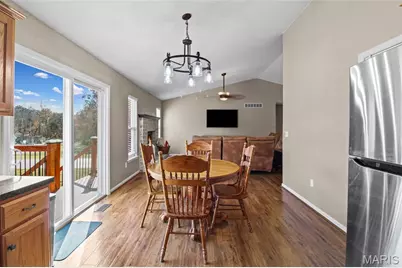 1564 Saint Charles Drive, Hillsboro, MO 63050 - Photo 11