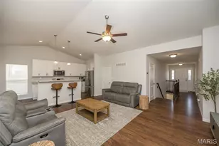 17457 Wyman Ridge Dr, Eureka, MO 63025 - Photo 9