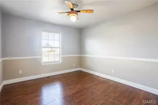 996 Huntington Dr, Troy, MO 63379 - Photo 13