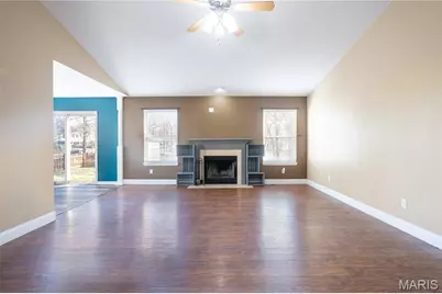 996 Huntington Drive, Troy, MO 63379 - Photo 5