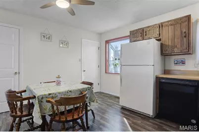 10530 Boylston Drive, Saint Ann, MO 63074 - Photo 11