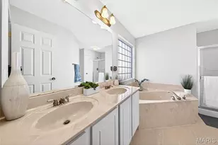 940 Hampshire Heath Dr, Dardenne Prairie, MO 63368 - Photo 13