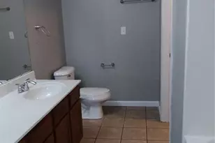 1201 Spring Creek Ln, O'Fallon, MO 63368 - Photo 9