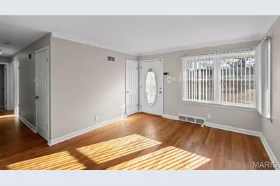 1201 Ensley, Moline Acres, MO 63137 - Photo 5