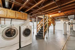 557 Happy Ct, Ballwin, MO 63011 - Photo 29