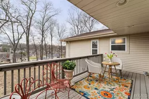 557 Happy Ct, Ballwin, MO 63011 - Photo 13