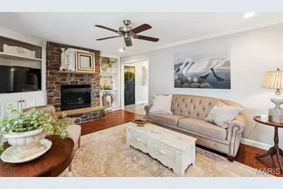 557 Happy Court, Ballwin, MO 63011 - Photo 7