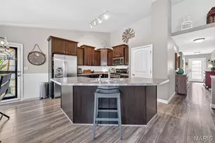 113 Katie Lynn Ct, Wentzville, MO 63385 - Photo 9