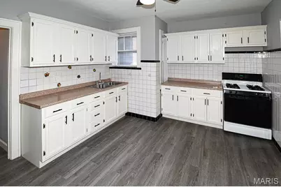 4573 Gravois #A, Saint Louis, MO 63116 - Photo 15