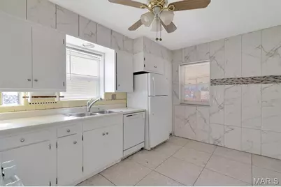 1625 Telegraph Road, Saint Louis, MO 63125 - Photo 11