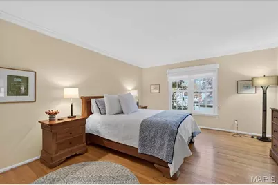 8019 Crescent Drive, Saint Louis, MO 63105 - Photo 17