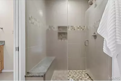 8019 Crescent Drive, Saint Louis, MO 63105 - Photo 23