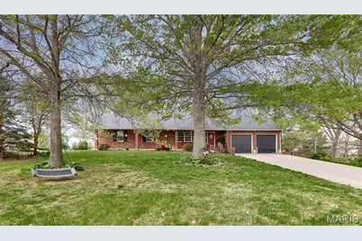 1825 Henke Road, Lake Saint Louis, MO 63367 - Photo 3