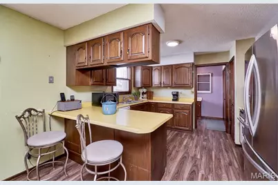 1825 Henke Road, Lake Saint Louis, MO 63367 - Photo 27