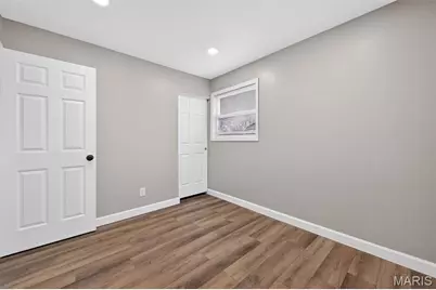 695 Mullanphy Road, Florissant, MO 63031 - Photo 21