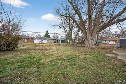 695 Mullanphy Road, Florissant, MO 63031 - Photo 25