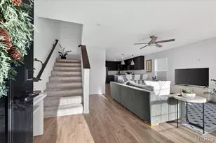 9437 Vandervoort Ct, Crestwood, MO 63126 - Photo 3