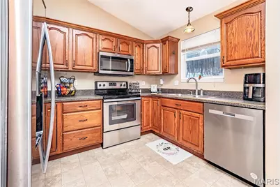 10249 Belew Creek Drive, Hillsboro, MO 63050 - Photo 7