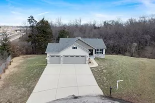 21 Knollwood Ct, Cottleville, MO 63304 - Photo 37