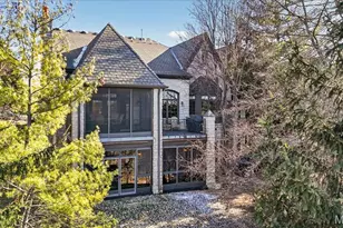 27 Bonhomme Grove Ct, Chesterfield, MO 63017 - Photo 57