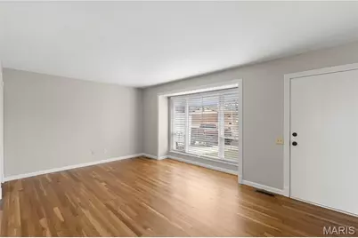 2309 Golfway Street, Saint Charles, MO 63301 - Photo 3