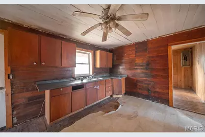 19618 Bean Creek Drive, Licking, MO 65542 - Photo 9