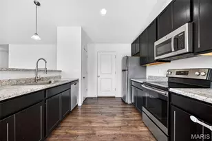 106 Pearl Vista Ct, O'Fallon, MO 63366 - Photo 5