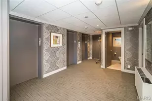 200 S Brentwood Blvd, Clayton, MO 63105 - Photo 31