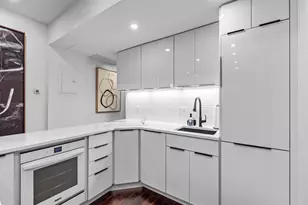 200 S Brentwood Blvd, Clayton, MO 63105 - Photo 13