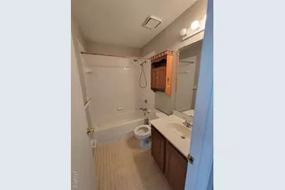 1428 Surrey Lane #D, Saint Peters, MO 63304 - Photo 5